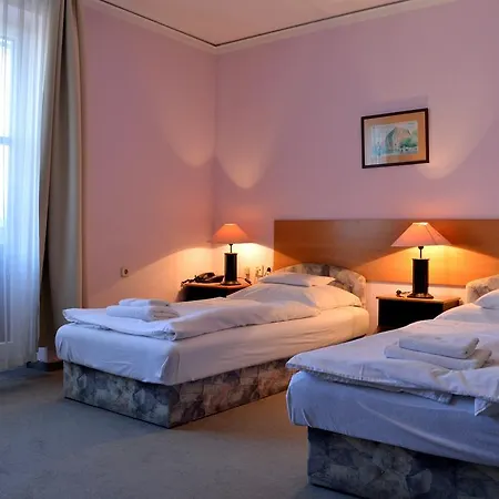 Apollo Szallas 3* Kecskemét