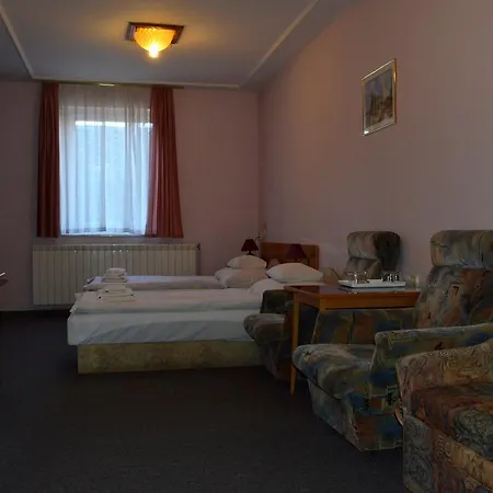 Apollo Szallas 3* Kecskemét