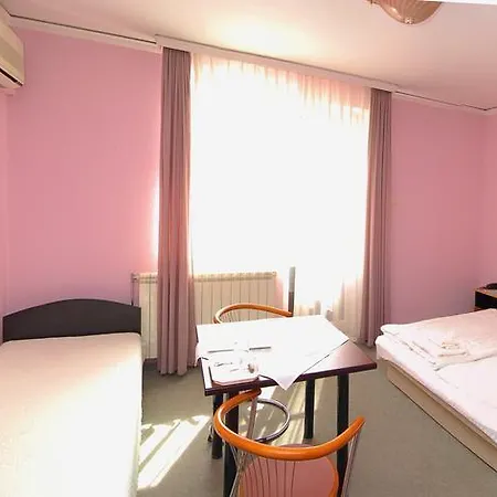 Apollo Szallas Hotel